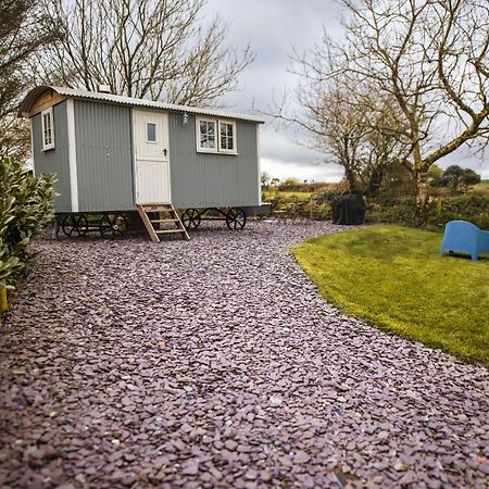 Luxury Shepherd'S Hut On Flower Farm With Outdoor Bath In Mid Cornwall Truro Esterno foto