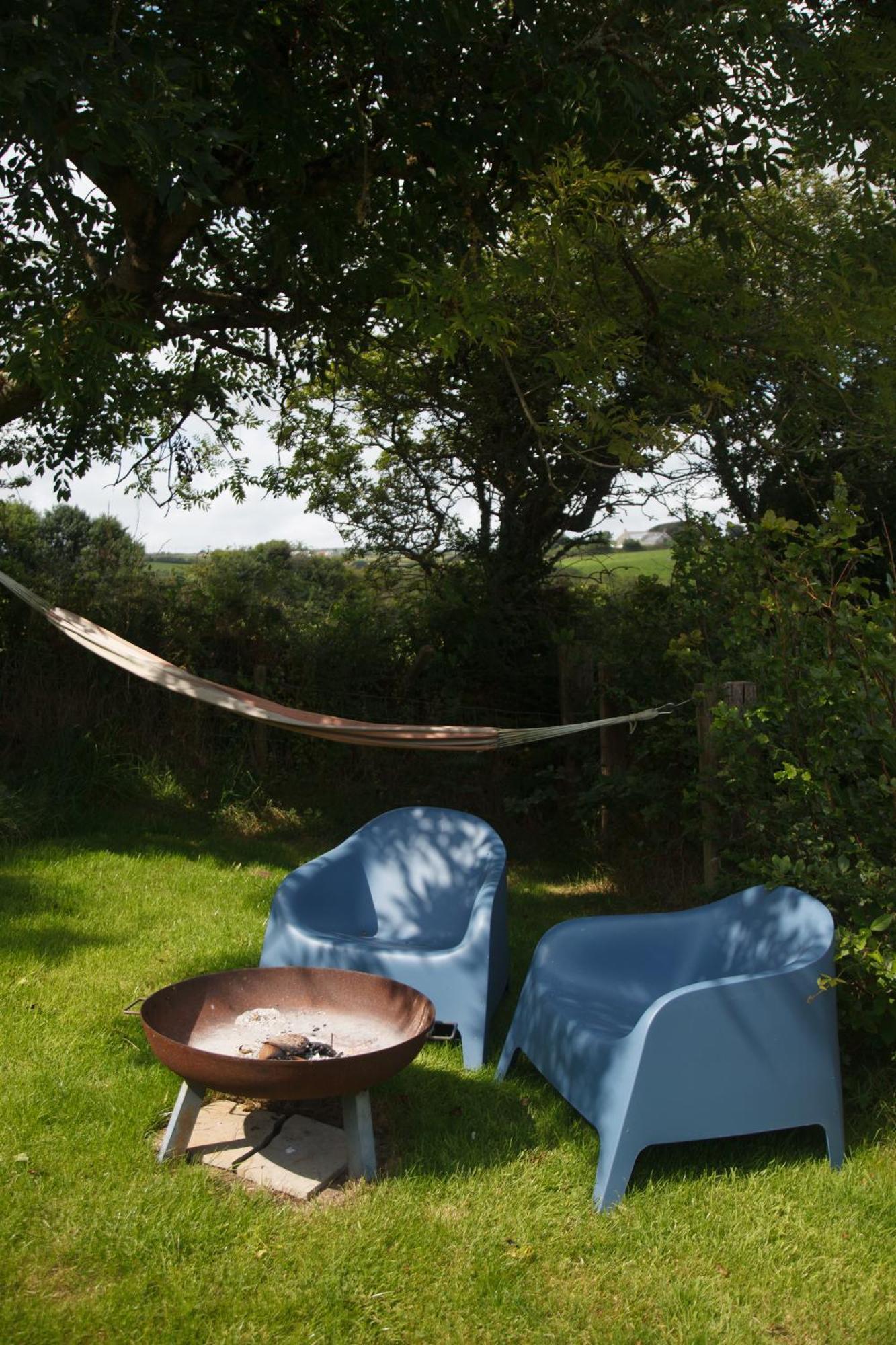 Luxury Shepherd'S Hut On Flower Farm With Outdoor Bath In Mid Cornwall Truro Esterno foto